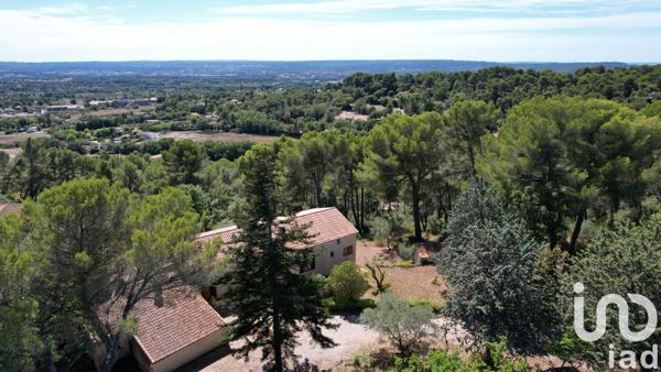 Maison à vendre 8 pièces 200 m² Aix-en-Provence