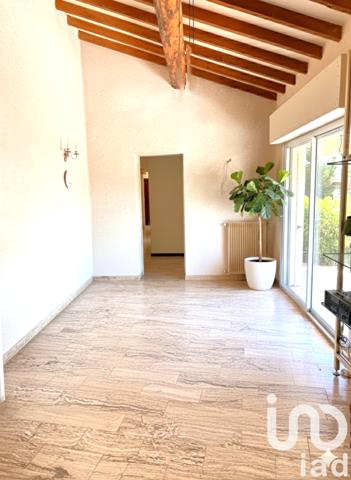 Maison à vendre 8 pièces 200 m² Aix-en-Provence