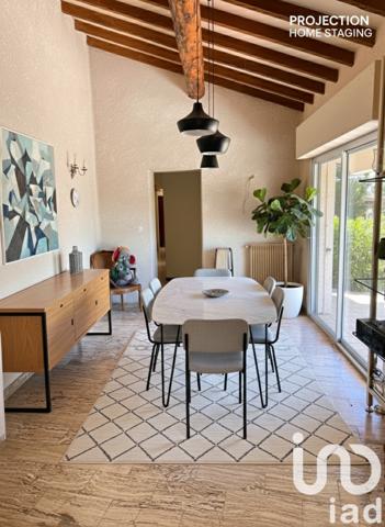 Maison à vendre 8 pièces 200 m² Aix-en-Provence
