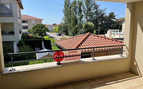 Appartement à louer    2 pièces •  Saint-Laurent-d'Agny