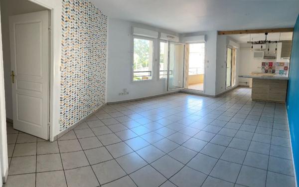 Appartement à louer    2 pièces •  Saint-Laurent-d'Agny