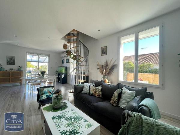 Maison à louer 4 pièces 122.02m²