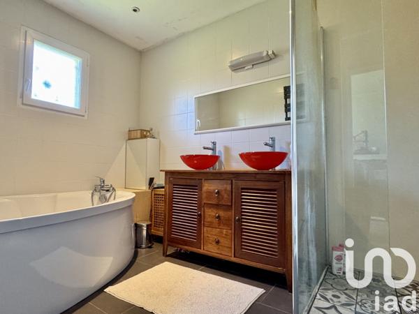 Maison à vendre 5 pièces 103 m² Le Barp