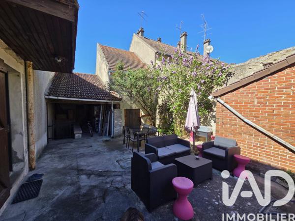 Maison à vendre 6 pièces 111 m² La Ferté-Alais