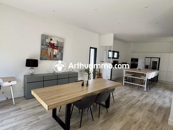 Vente                                                      Maison
                        
                     4 pièces                      132 m2                     à Bagnoles-de-l'Orne-Normandie