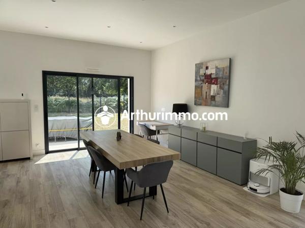 Vente                                                      Maison
                        
                     4 pièces                      132 m2                     à Bagnoles-de-l'Orne-Normandie