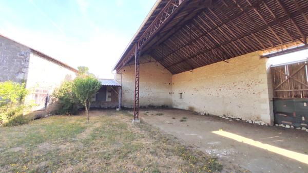 Maison 3 pièces à vendre Scorbé Clairvaux - 86140 / Réf: 11944