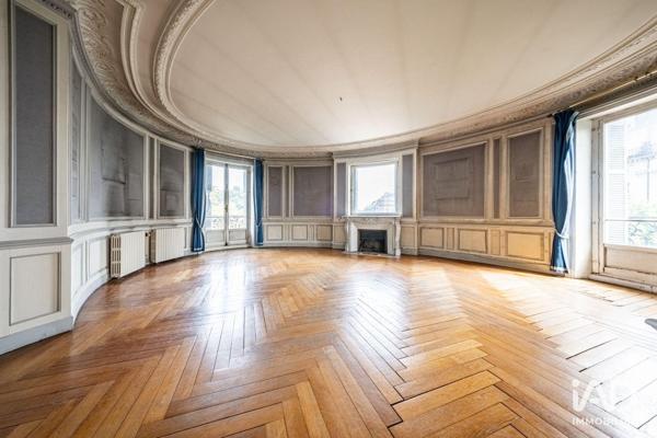 Appartement à vendre 4 pièces 147 m² Dijon