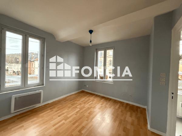 Location Studio 22 m² - 3 PLACE DU MARCHE AUX CHEVAUX Dives Sur Mer 14160