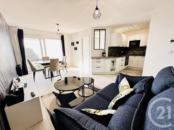 Appartement F4 à vendre  3 pièces - 53 m2 FOURAS - 17