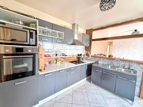 Maison 6 pièces - 100 m² Exclusivité efficity