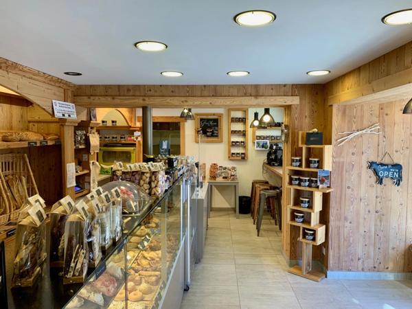 Local commercial à vendre LE GRAND BORNAND (74)