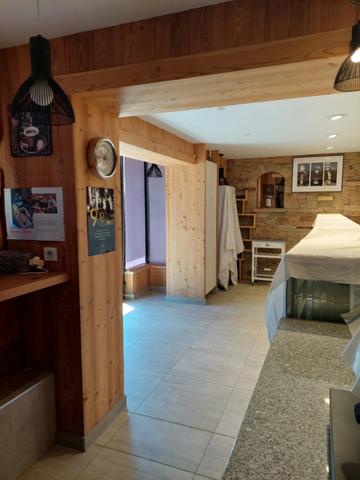 Local commercial à vendre LE GRAND BORNAND (74)