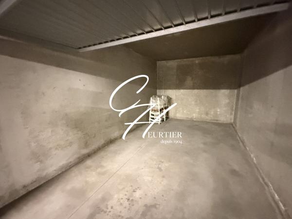 GRENOBLE - GARAGE