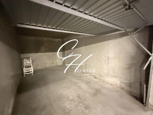 GRENOBLE - GARAGE