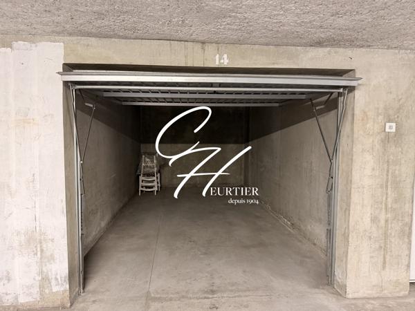 GRENOBLE - GARAGE