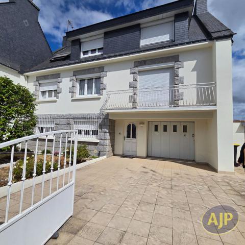 Maison à vendre Vannes - 8 pièces, 200m² avec 6 chambre(s) à 512 000€ - AJP Immobilier Vannes