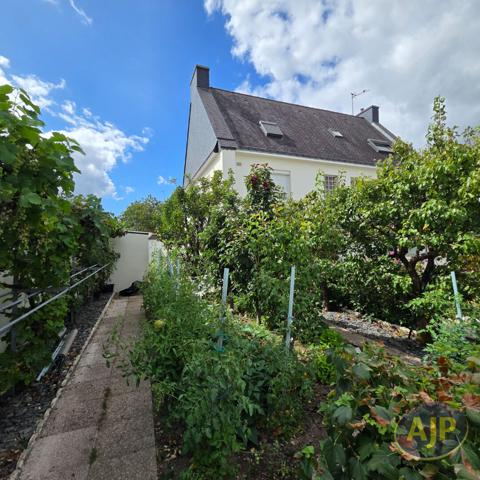 Maison à vendre Vannes - 8 pièces, 200m² avec 6 chambre(s) à 512 000€ - AJP Immobilier Vannes
