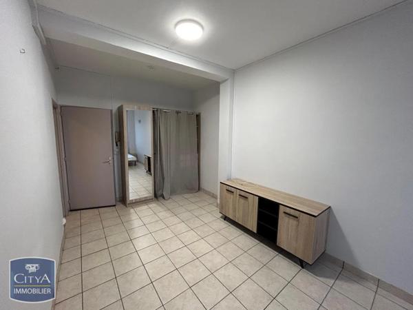 Appartement à louer 1 pièce 33m²