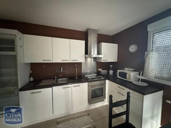 Appartement à louer 3 pièces 77.24m²