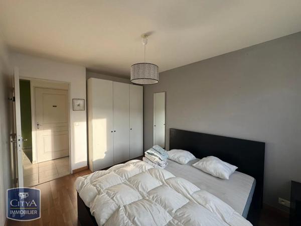 Appartement à louer 3 pièces 77.24m²