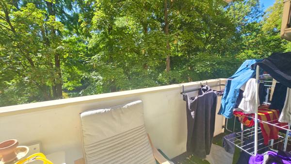 APPARTEMENT 2 PIÈCES 44 M² À SAVIGNY-SUR-ORGE, AVEC BALCON ET PARKING