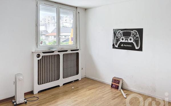 Appartement à vendre    4 pièces • 103,80 m2 Alfortville