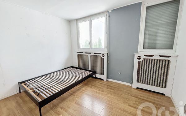 Appartement à vendre    4 pièces • 103,80 m2 Alfortville