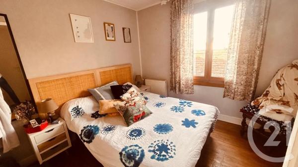 Maison à vendre  6 pièces - 135 m 2   COURCELLES SUR SEINE  - 27