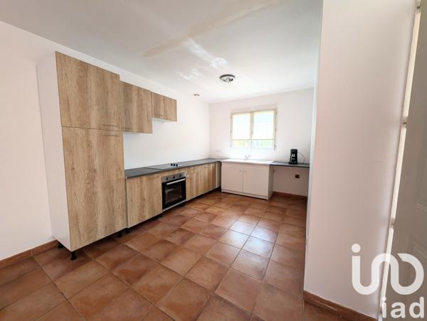 Maison 4 pièces de 96 m² à Saint-Jean-Lasseille (66300)