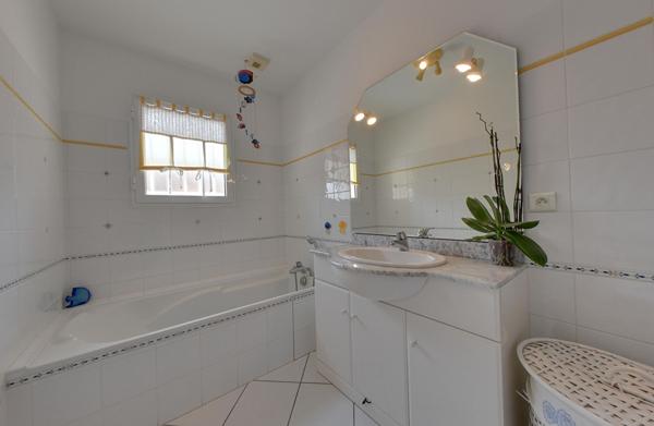 Maison plain pied 4 pièces de 114,6 m² Azur