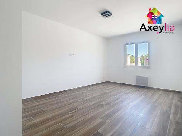 Mably (42300) A VENDRE - SECTEUR MABLY - MAISON NEUVE DE 120M2 AVEC BELLES PRESTATIONS, GARAGE ET TERRAIN