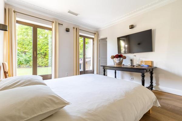Vente Maison de luxe Bordeaux 8 Pièces 400 m²