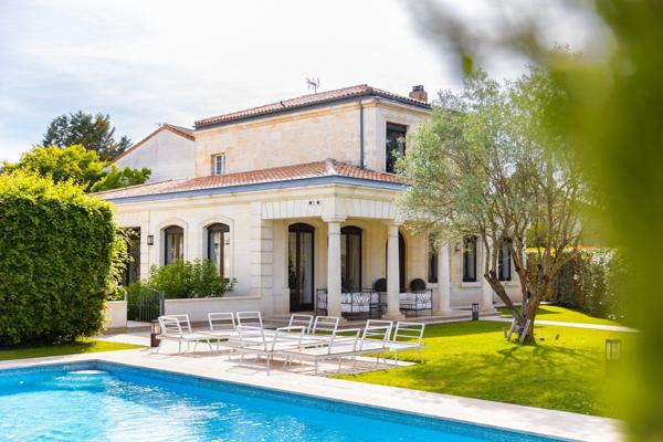 Vente Maison de luxe Bordeaux 8 Pièces 400 m²