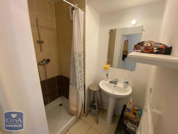 Appartement à louer 1 pièce 32.31m² Poitiers (86000)