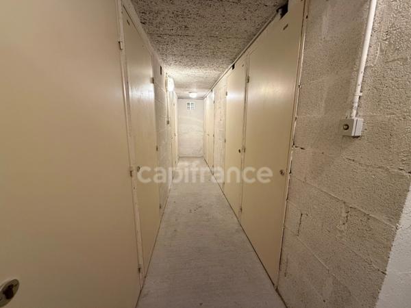 Appartement à vendre 2 pièces 47 m2 SANARY SUR MER (83)