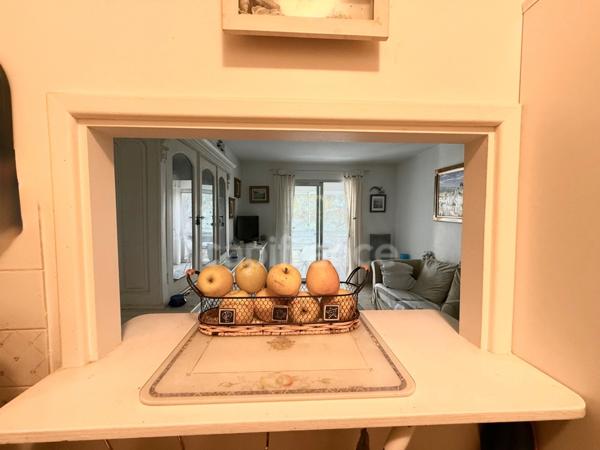 Appartement à vendre 2 pièces 47 m2 SANARY SUR MER (83)