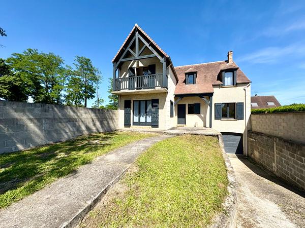 Maison Conflans Sainte Honorine 8 pièce(s) 210 m2 594 000 € **  - Référence  8277