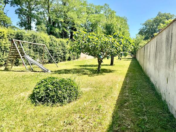 Maison Conflans Sainte Honorine 8 pièce(s) 210 m2 594 000 € **  - Référence  8277
