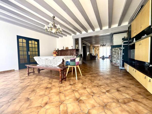 Maison Conflans Sainte Honorine 8 pièce(s) 210 m2 594 000 € **  - Référence  8277
