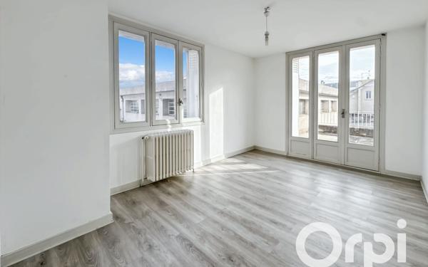 Appartement à vendre    3 pièces • 90 m2 Guilherand-Granges