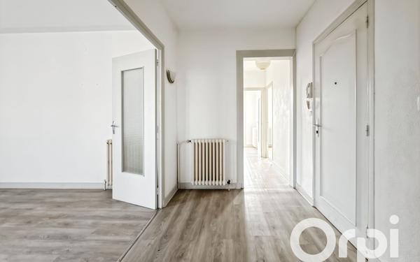 Appartement à vendre    3 pièces • 90 m2 Guilherand-Granges