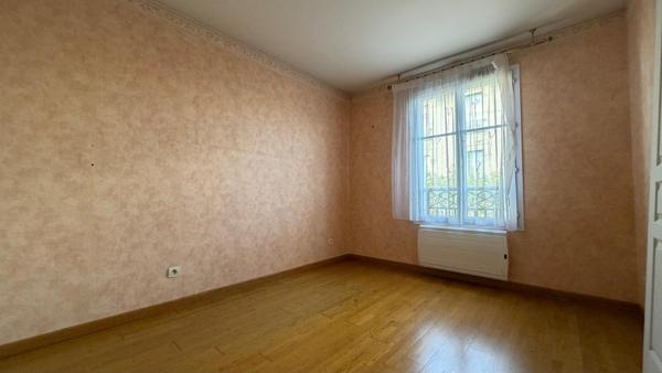 Appartement Les Pavillons Sous Bois 4 pièce(s) 84.23 m2