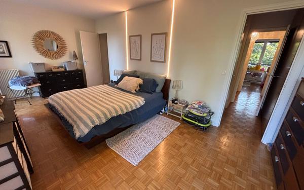 Appartement à vendre    4 pièces • 118 m2 Pau