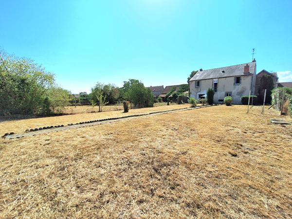A vendre Grande maison à fort potentiel à Doyet Doyet
