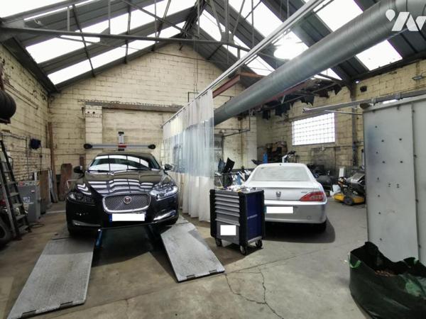 Immeuble avec garage automobile + appartement CAMBRAI