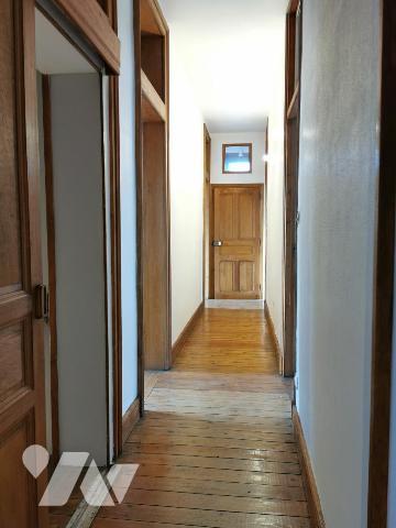 Immeuble avec garage automobile + appartement CAMBRAI