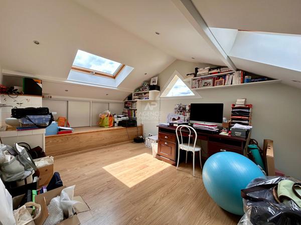 Maison récente Poissy 7 pièces, 5 chambres €649 000 ** - Référence 8431