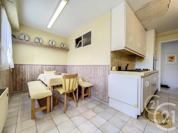 Appartement F5 à vendre  5 pièces - 115,93 m2 ANTIBES - 06