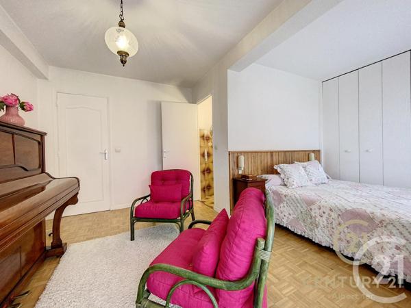 Appartement F5 à vendre  5 pièces - 115,93 m2 ANTIBES - 06